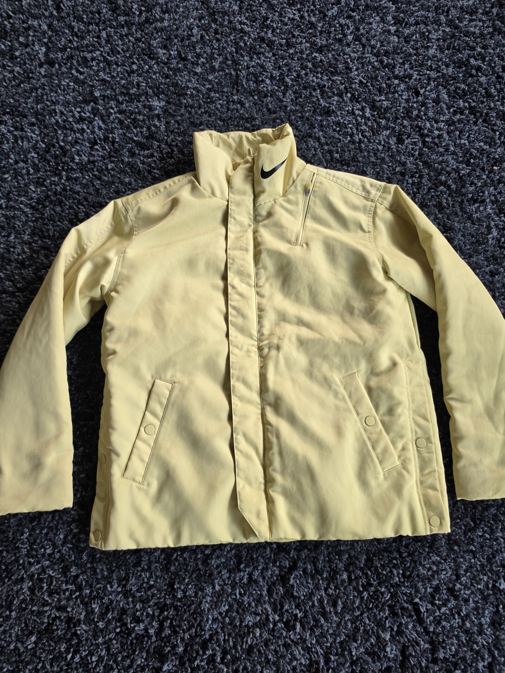 Womens Nike Sportswear Winter Trend Jacket Size Small  Coat